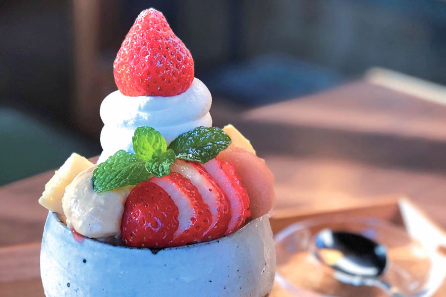 イチゴのパフェ