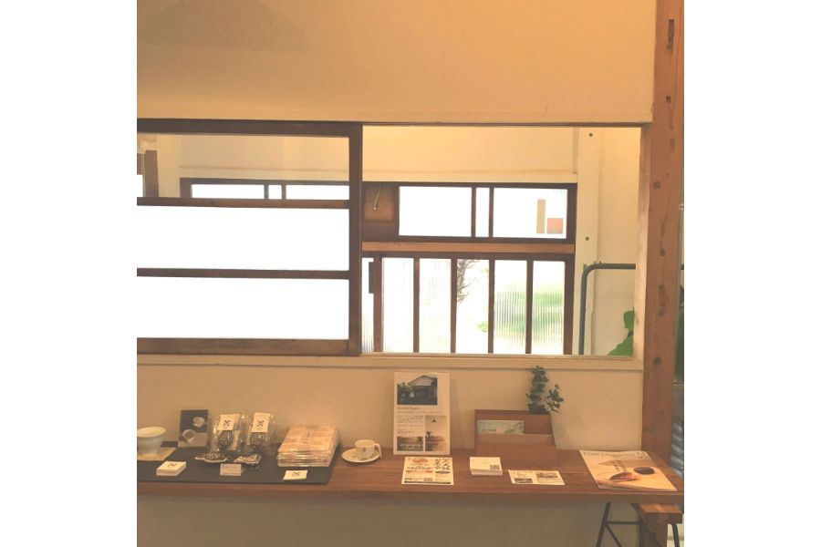 オリジナルのスイーツなども販売