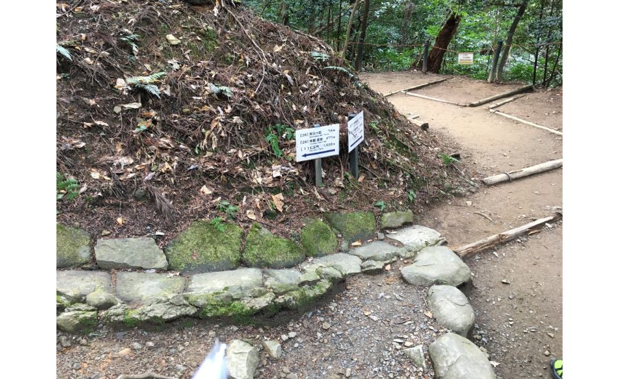 鞍馬寺境内の案内板