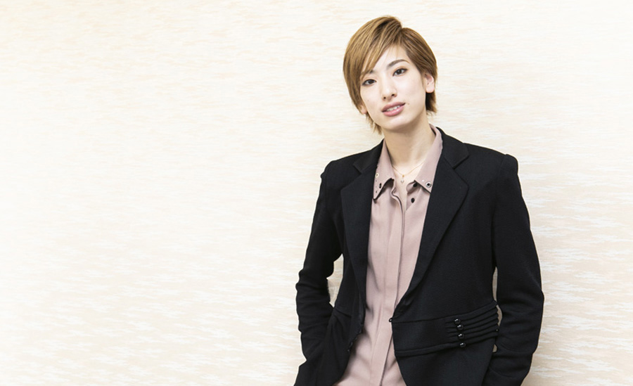 宝塚歌劇トップスターインタビュー 花組トップスター　柚香光（ゆずかれい）さん