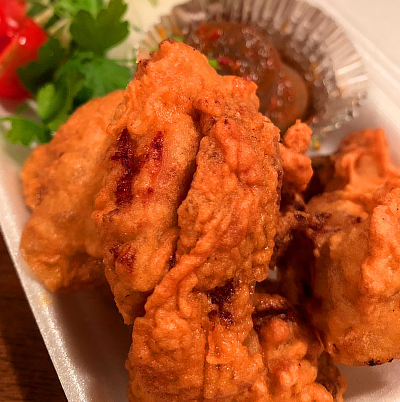 大きくてジューシーなから揚げ