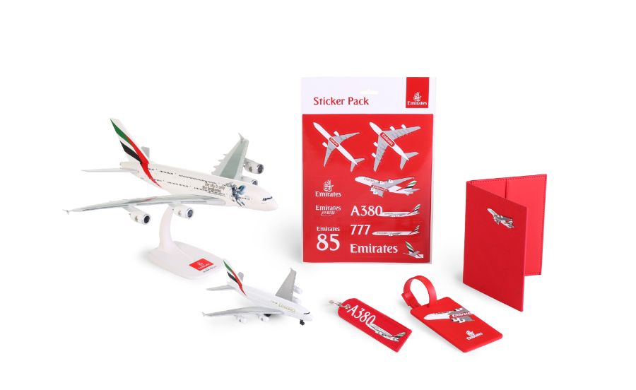 レアなエミレーツ航空公式グッズをゲットしよう