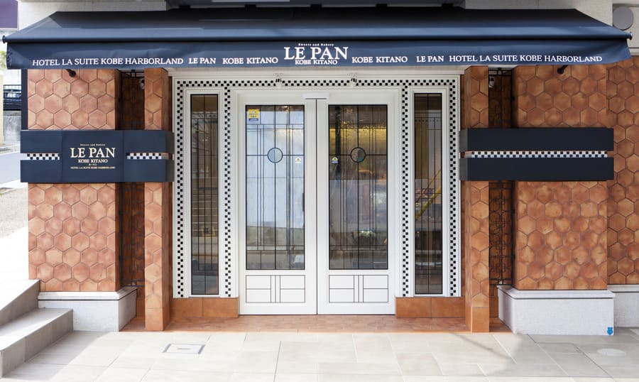 ルパン店舗外観