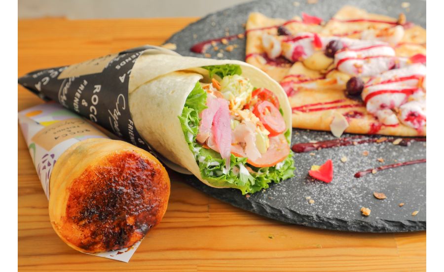 デザートクレープとデリクレープ両方が楽しめる