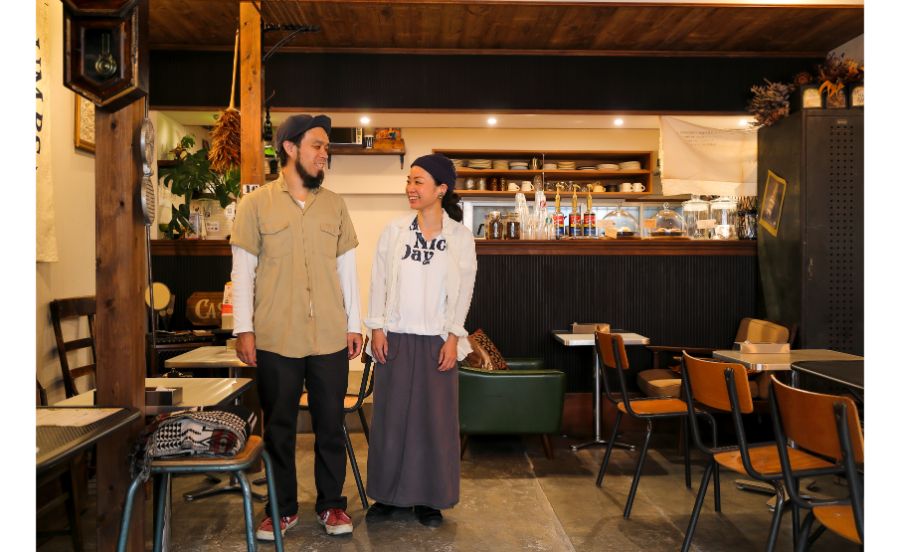 THUMBS UP MARKETの内観