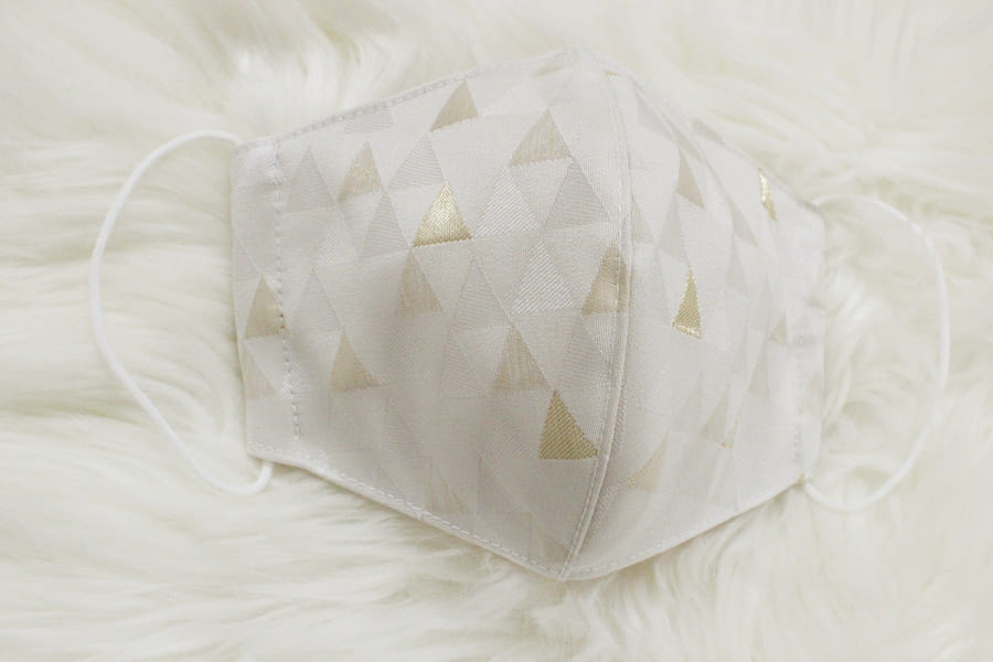 三角柄の西陣織マスク 