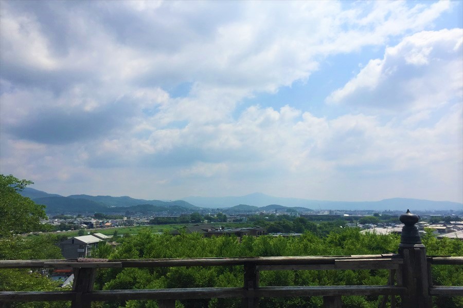 法輪寺の舞台から見る嵐山地区の遠景