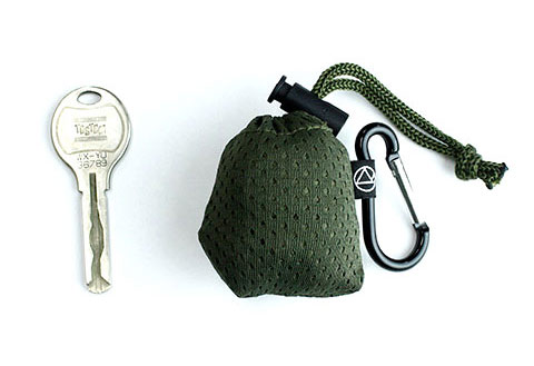 鍵と比較した写真