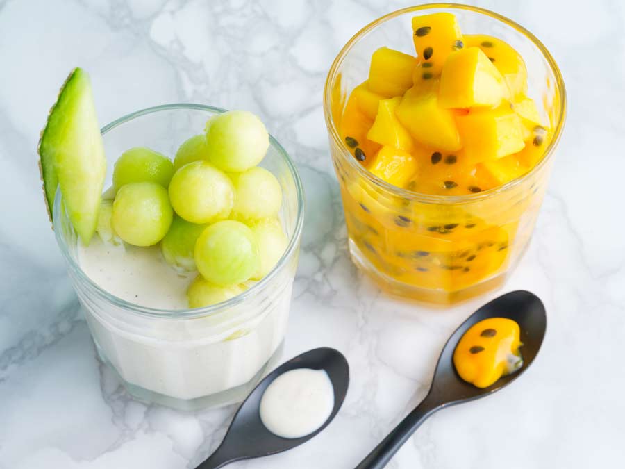 器に盛られたトロピカルデザート