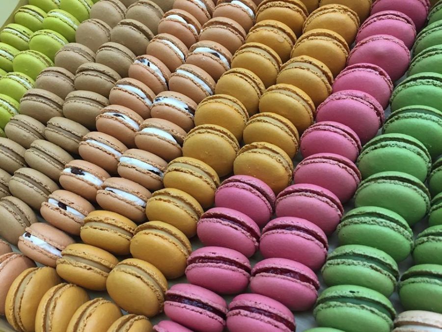 色とりどりのマカロン