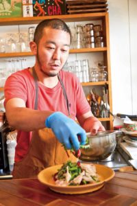 マンボ飯店店主