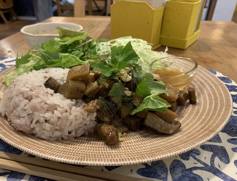 野菜がたっぷり＆PAPERSのカフェランチ