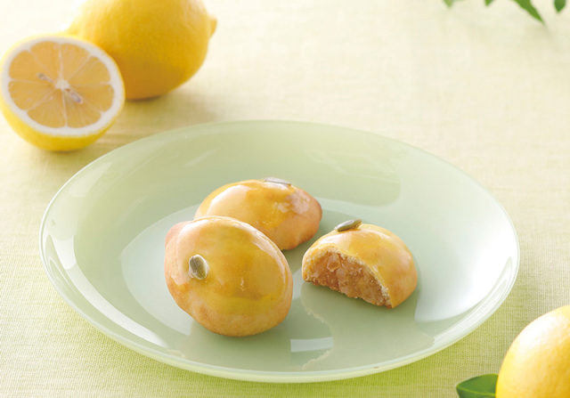 季節限定レモン味のさやかな饅頭菓子