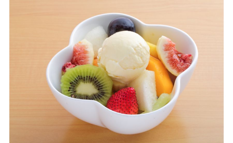 名店の裏名物　ヤオイソのクリーム葛あられ