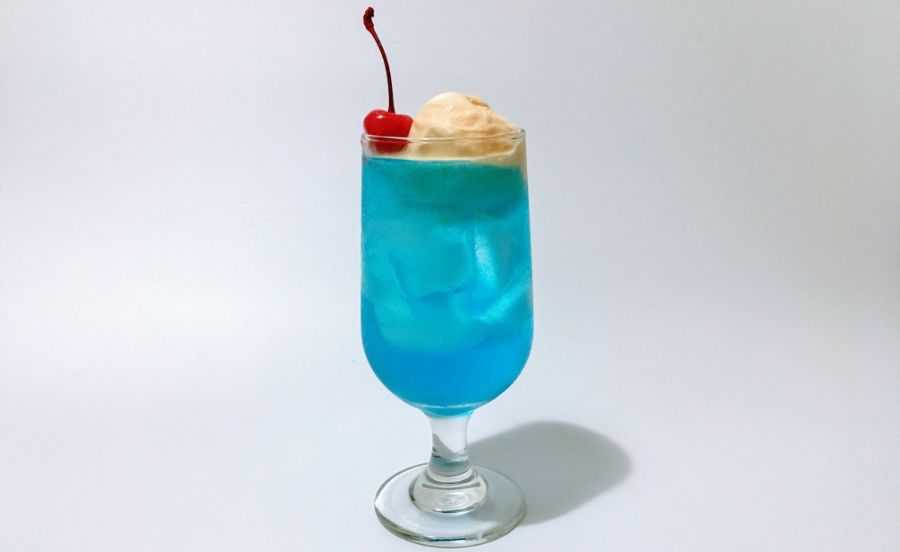 ブルーのクリームソーダ
