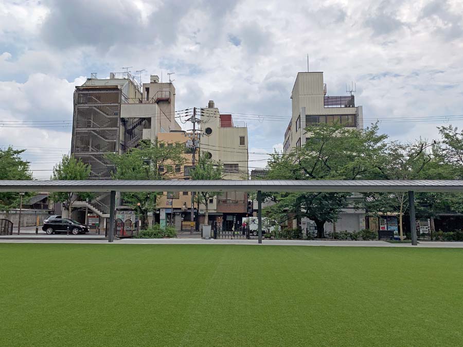 芝生が気持ち良いヒューリック京都