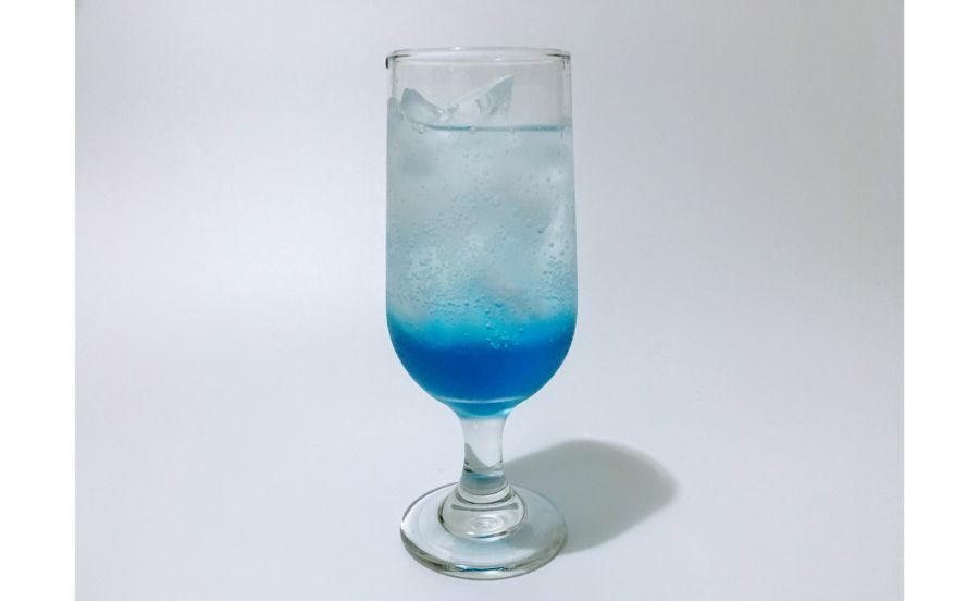 氷が入ったグラス