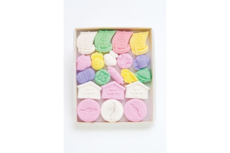 カラフルな干菓子