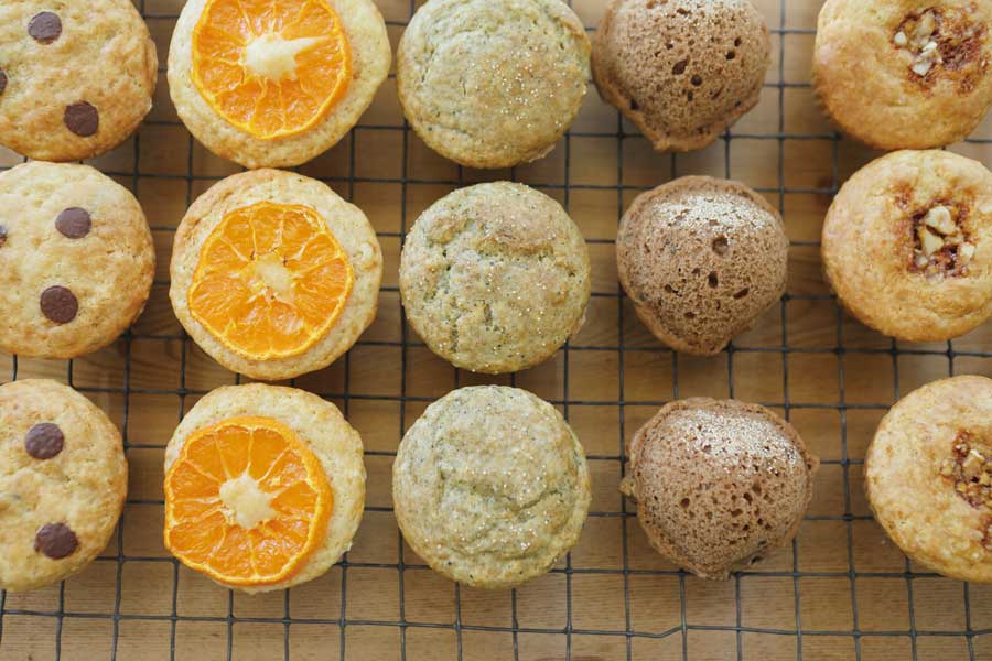 ずらりと並んだマフィン