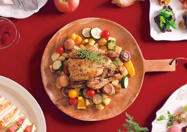 豪華に盛られたチキン