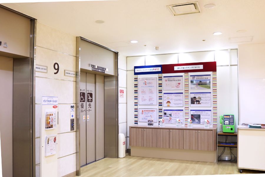 神戸阪急 本館9階 エレベーター前
