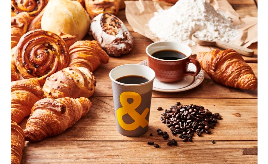 アンドコーヒー メゾンカイザーのコーヒーとパン