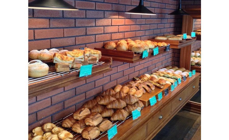 オレノパンオクムラの内観