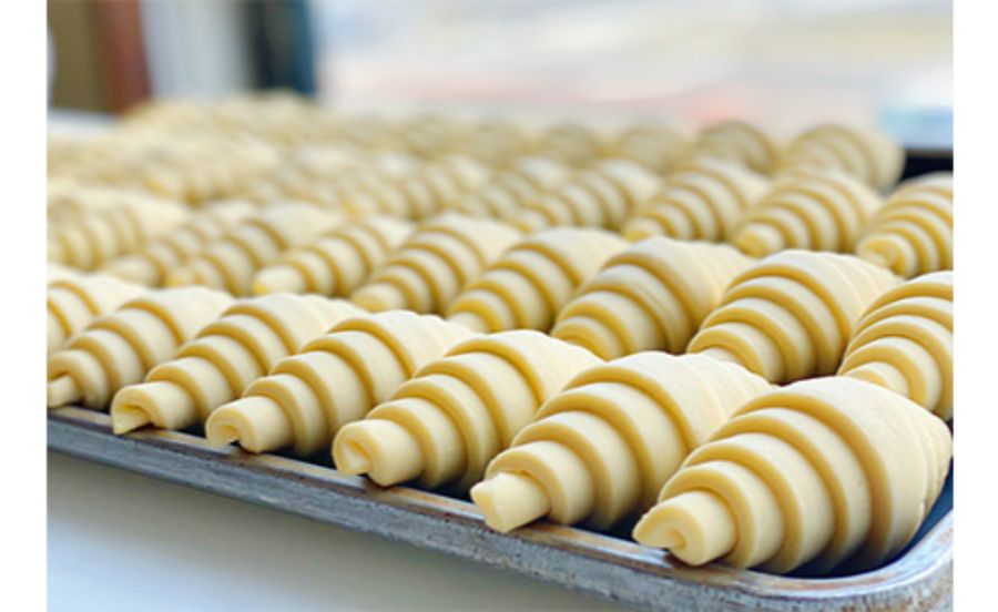 レコルトのクロワッサン生地