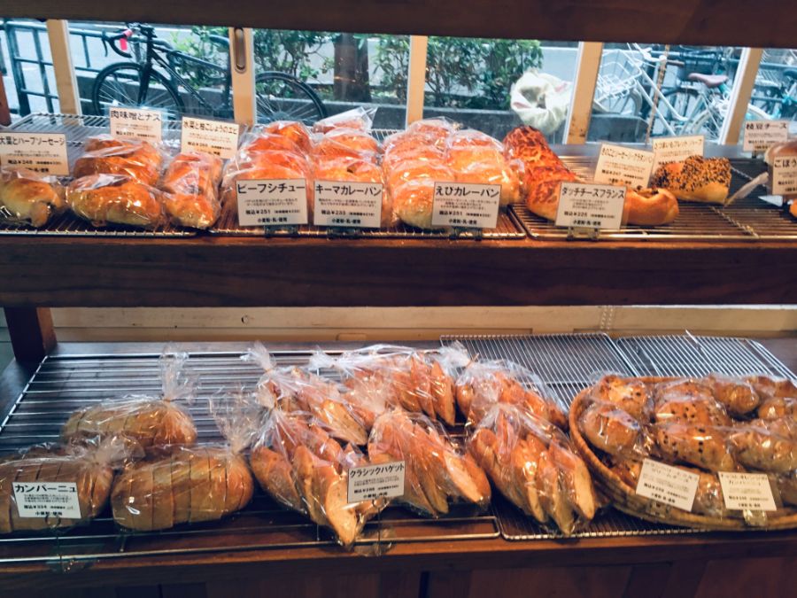 カンテグランデベーカリーのカレーパン