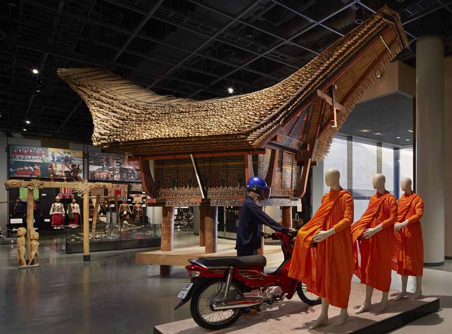 東南アジアのお坊さんの衣裳