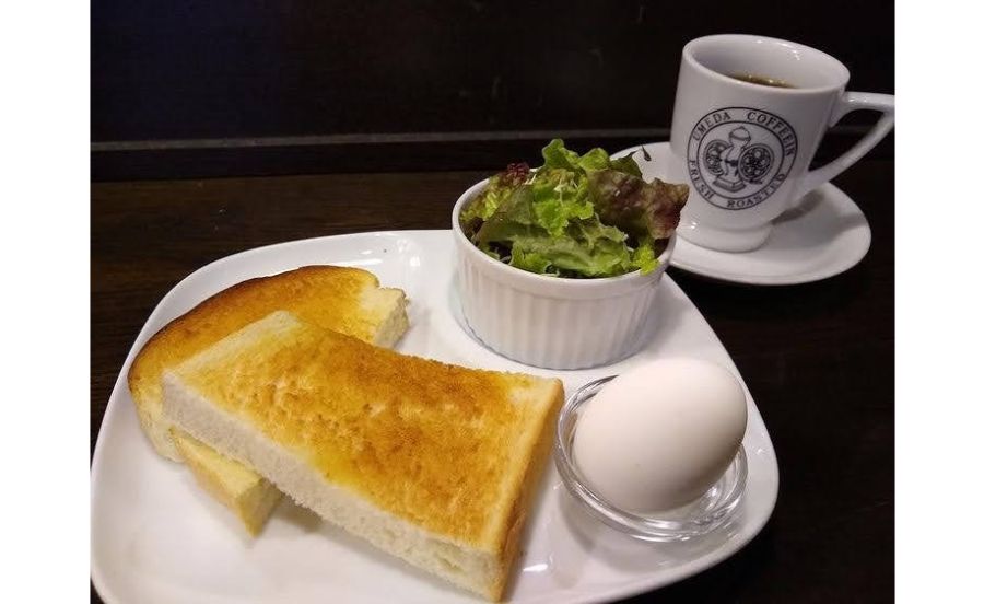 梅田コーヒー院のトーストセット