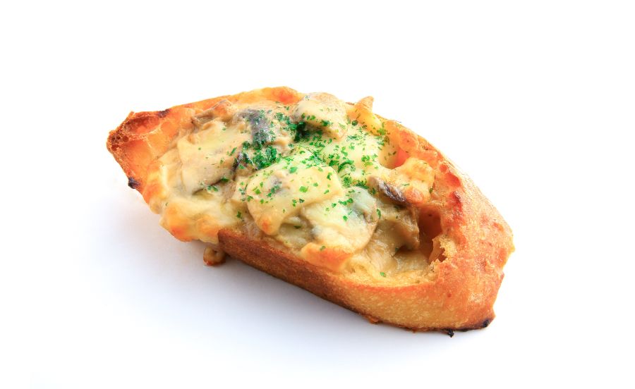 BOULANGERIE TSUMUGIのポルチーニ茸のタルティーヌ