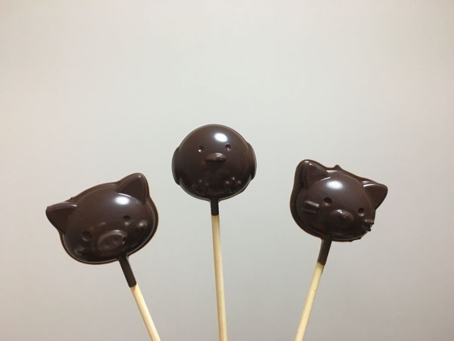 完成したぶた・とり・ねこのチョコレート