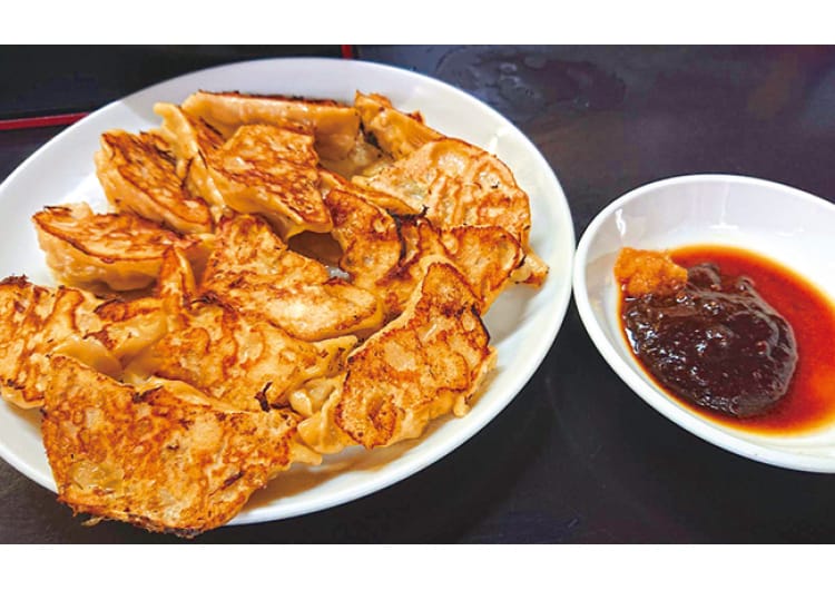 餃子の名店が復活！「ひょうたん」元町店・三宮店再オープン