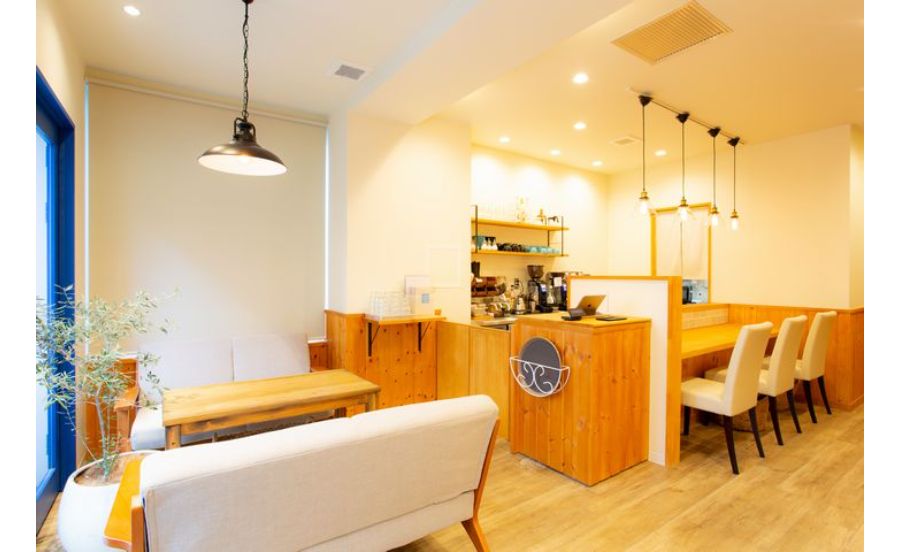 café de assietteの内観