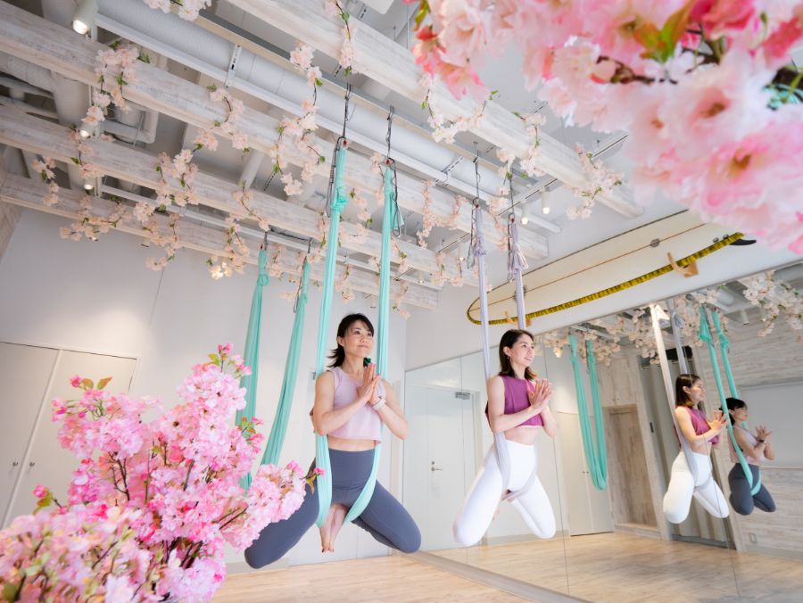 コロナ禍の新しいお花見スタイル！芦屋の女性専用スタジオでインドア花見イベントを4/11(日)まで開催中