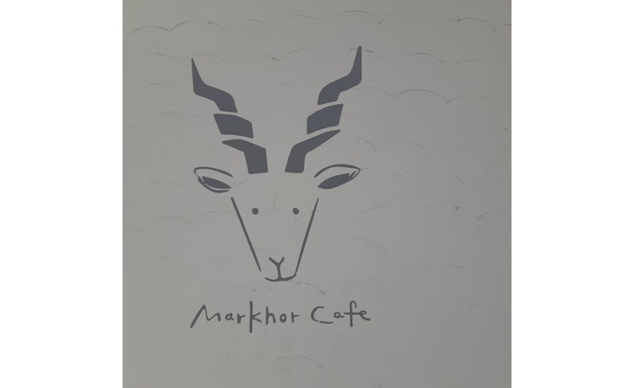 ヤギが目印のマーコールカフェ