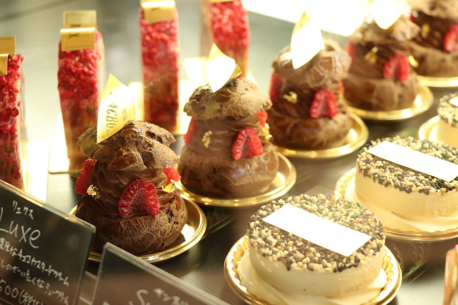 ショーケースのケーキ