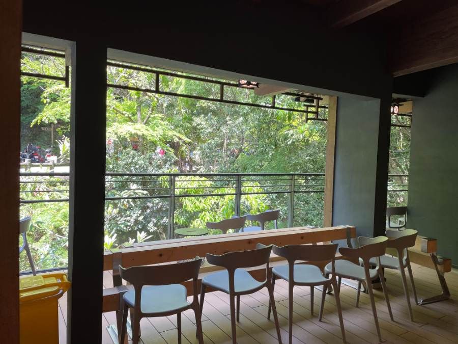 箕面の滝(箕面大滝)滝道沿いランチ5選。ロケーション抜群！景色もおいしい店