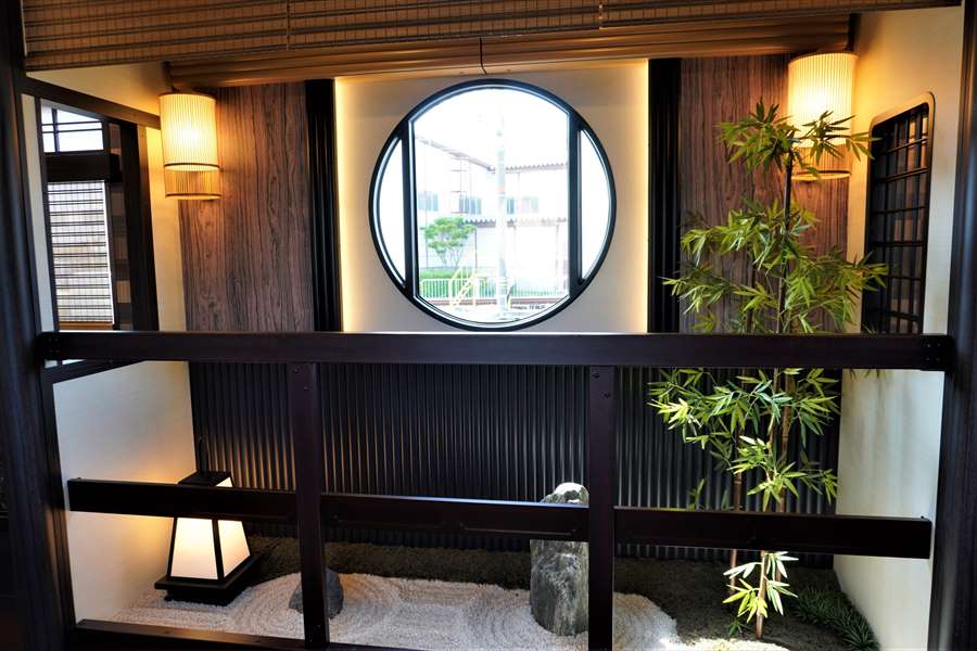 京とれいん雅洛2両目にある箱庭