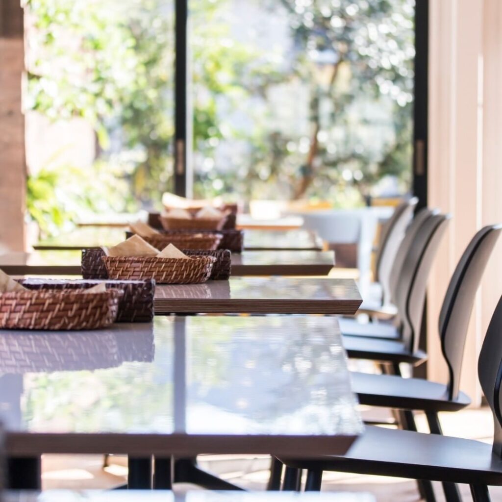 ローフカフェの内観