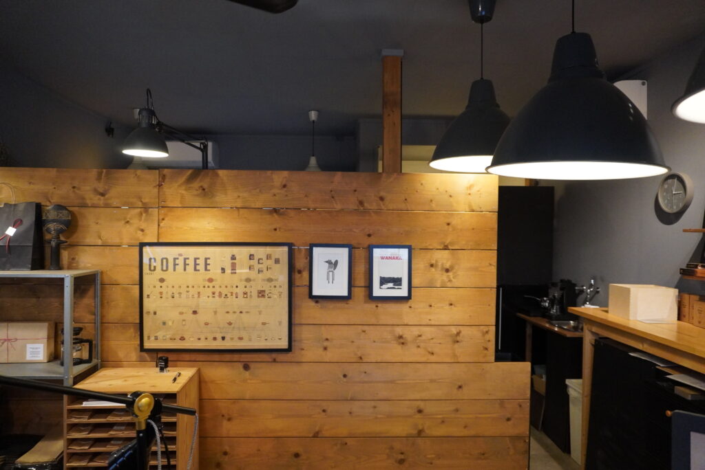 FIFTEEN COFFEE ROASTERSの内観