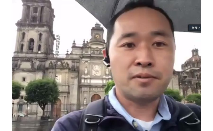 現地ガイドの宮本さん