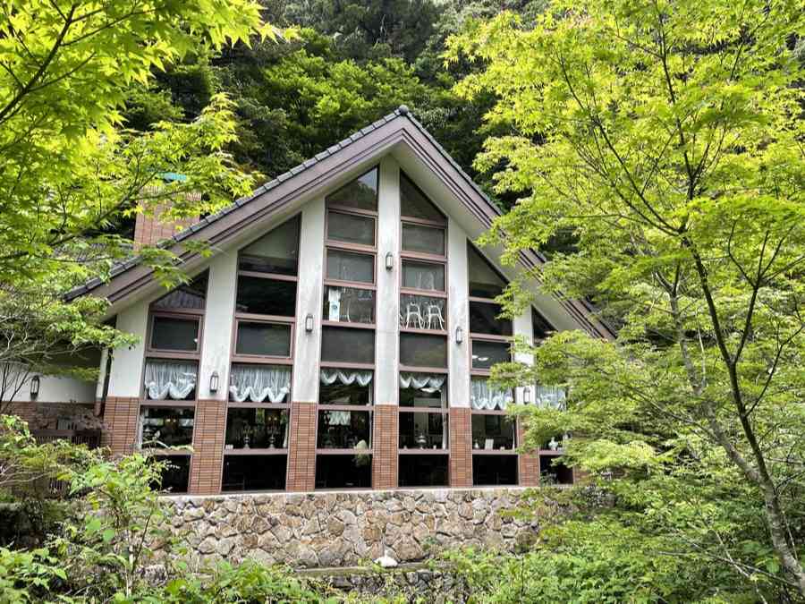 箕面山本コーヒーの外観