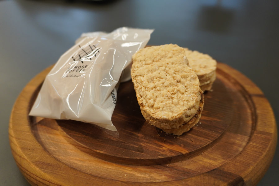 カモセ珈琲焙煎所のブッセ