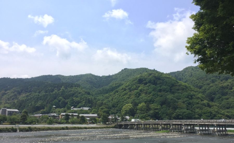 『のどかな風景に癒されよう　渡月橋・広沢池・車折神社コース』阪急ハイキング7月18日（日）開催