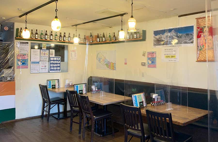 エベレストキッチンの内観