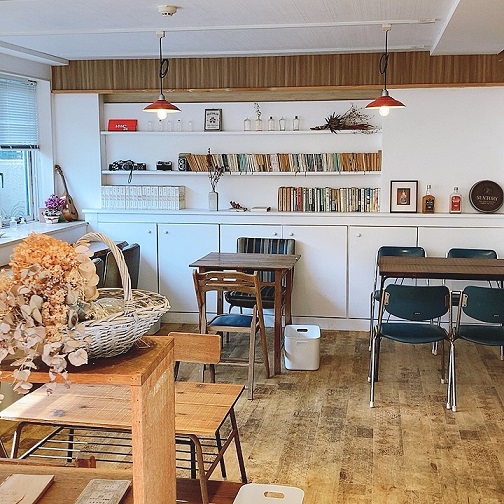 吹上の森六甲の内観