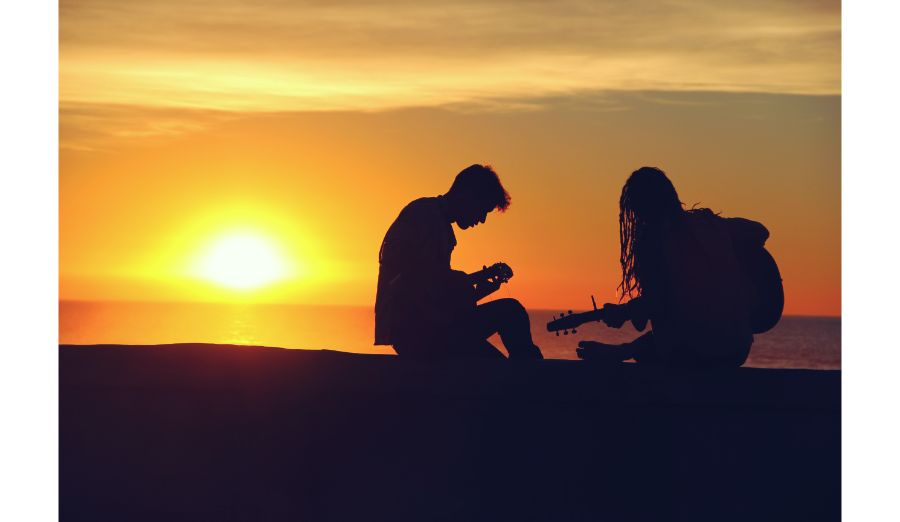 ディスクユニオンのスタッフが選ぶ！秋にゆったり聴きたい音楽10選