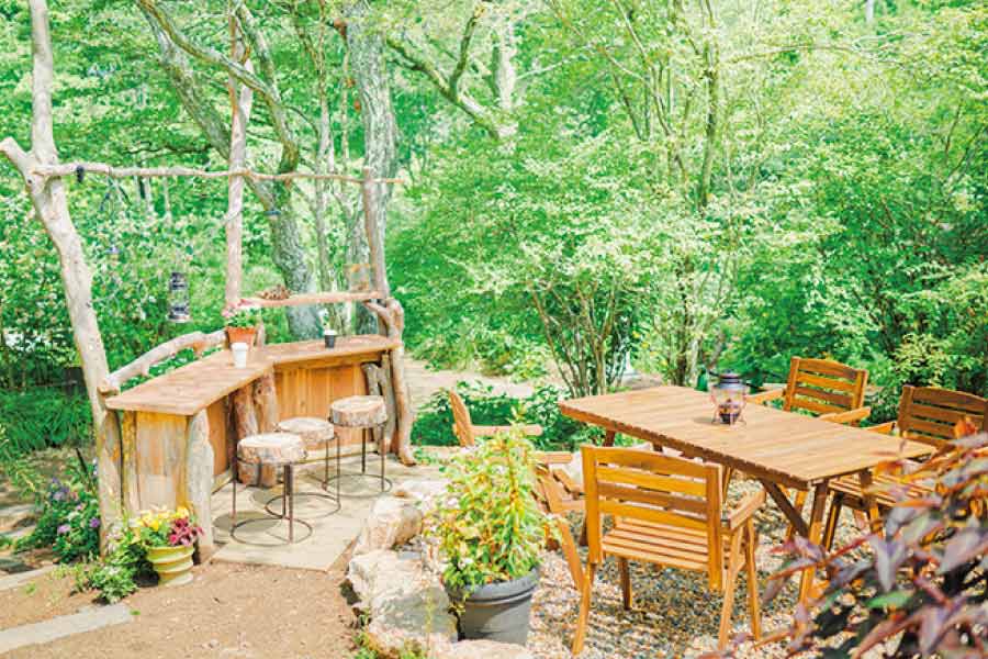 阪急阪神ホールディングスのSDGs　ROKKO森の音ミュージアム「森のCafé」森に佇（たたず）むカフェ＆レストラン